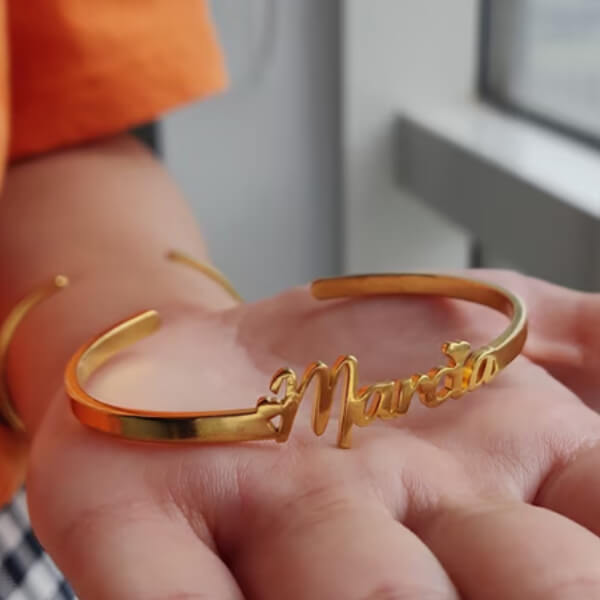 Classic Customized Unisex Name Bracelet for Men Women